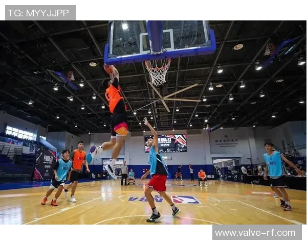 西安篮球队防守革新之路:从传统到现代的转型与挑战 西安篮球队防守革新之路:从传统到现代的转型与挑战